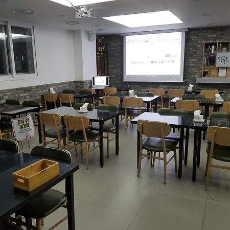 Venture Hotel Gwangju Metropolitan City Exterior photo