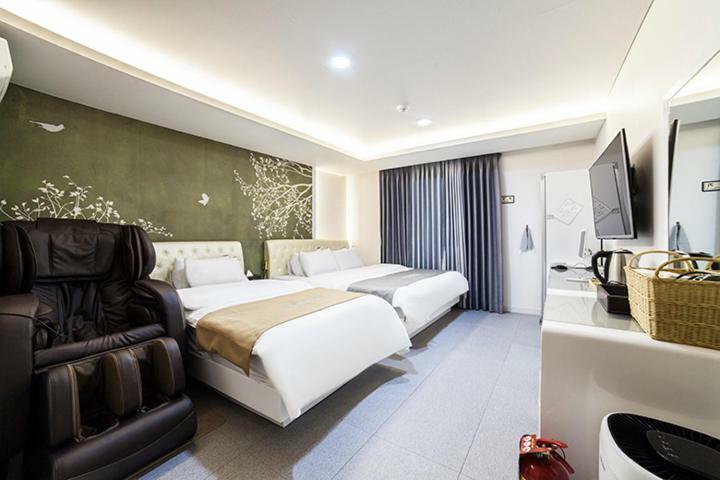 Venture Hotel Gwangju Metropolitan City Exterior photo